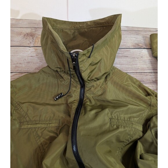 CLAUDIA EV Women's Size MEDIUM Shiny Olive Green Rain Jacket/Coat Windbreaker - Picture 10 of 16